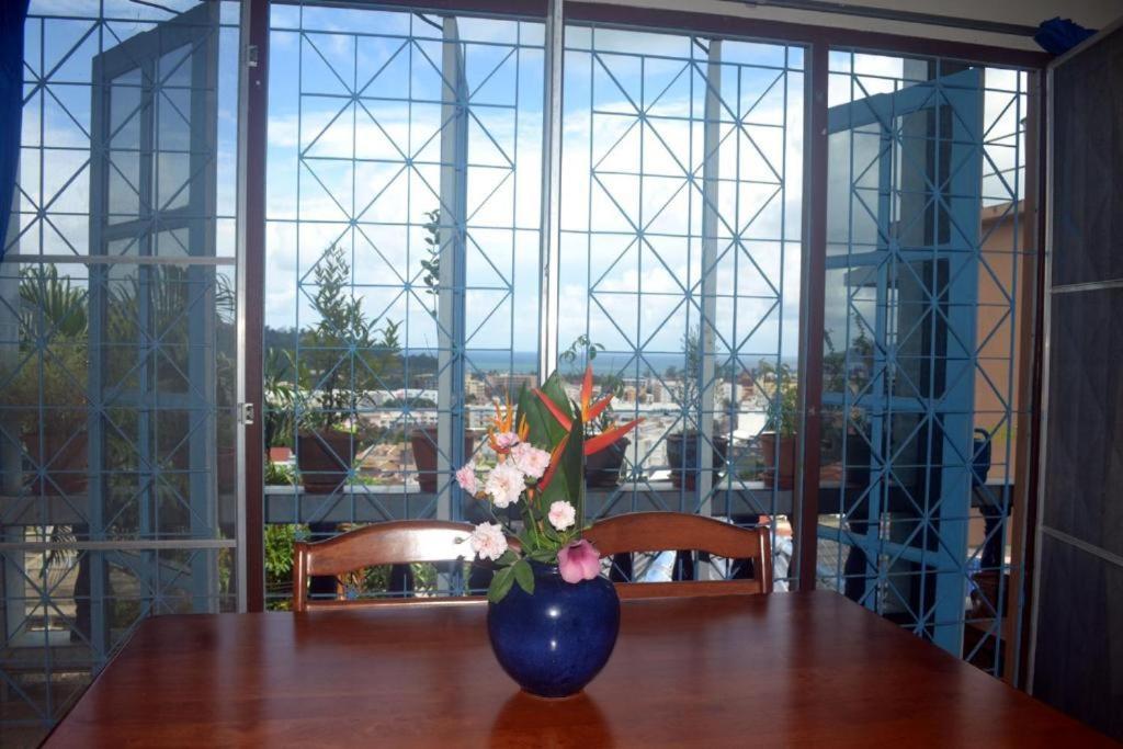 Oyo 851 On Hill Residence Patong Экстерьер фото